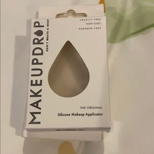 Makeup Drop silicone make up applicator new